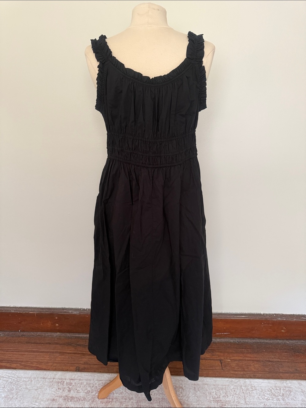 Old Navy Black Ruffle-Trim Midi Dress - Picture 4 of 6